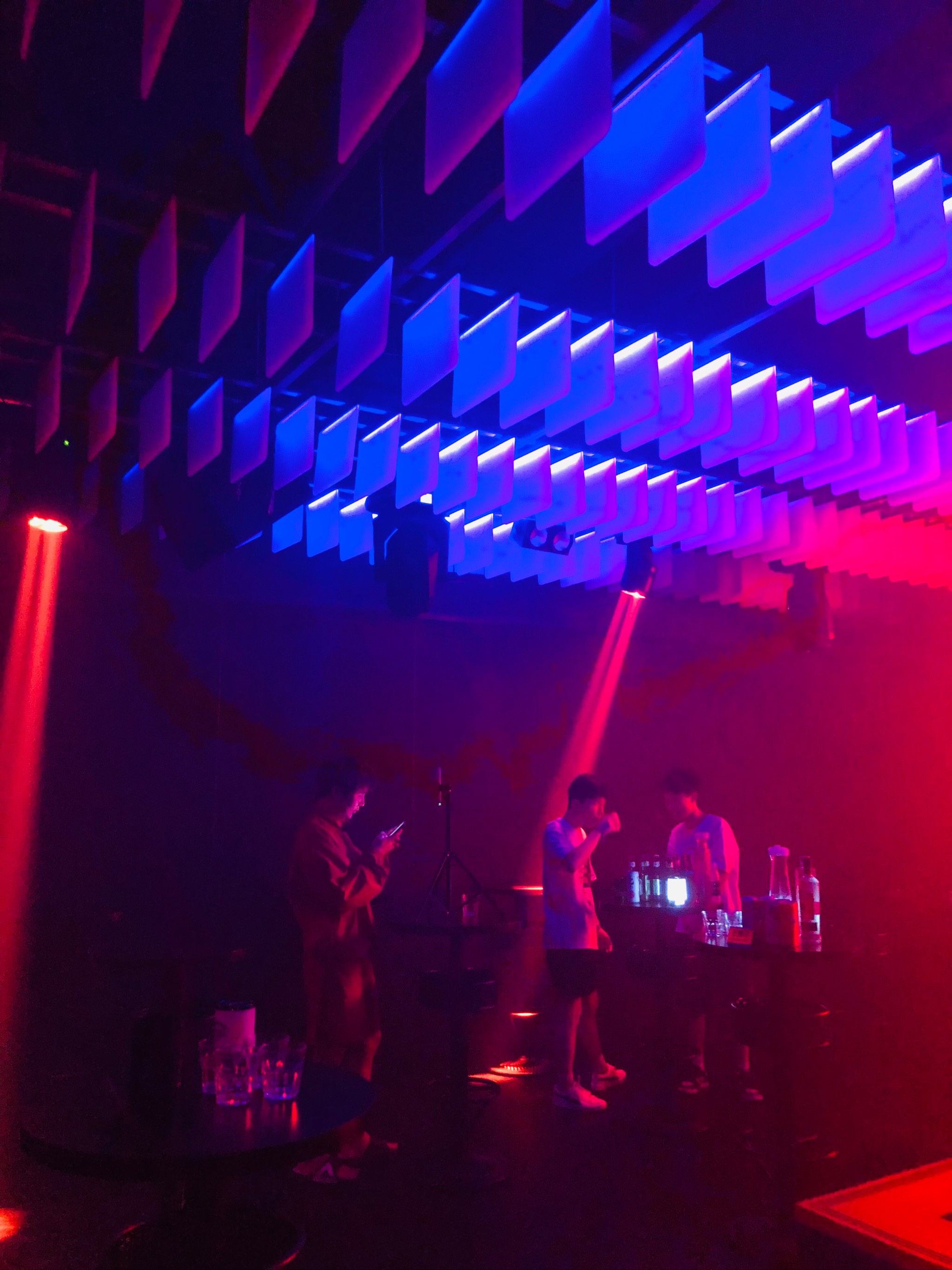 贵阳商务ktv推荐商务ktv哪里有新选择-花溪区ktv预订